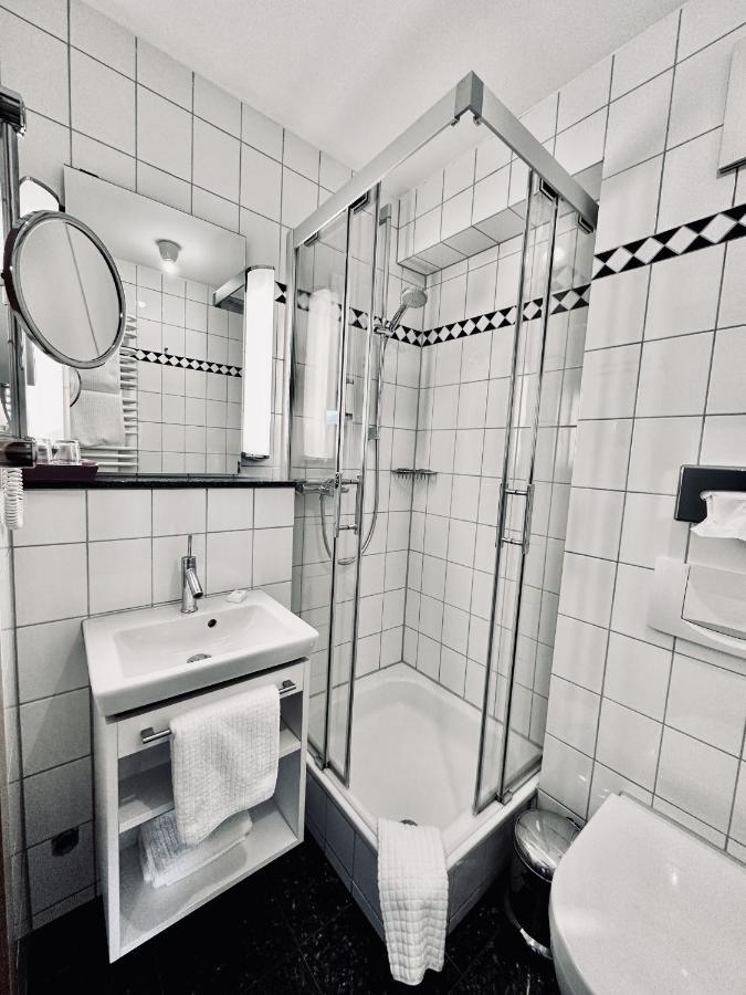 Avidonapartments Дюссельдорф Экстерьер фото