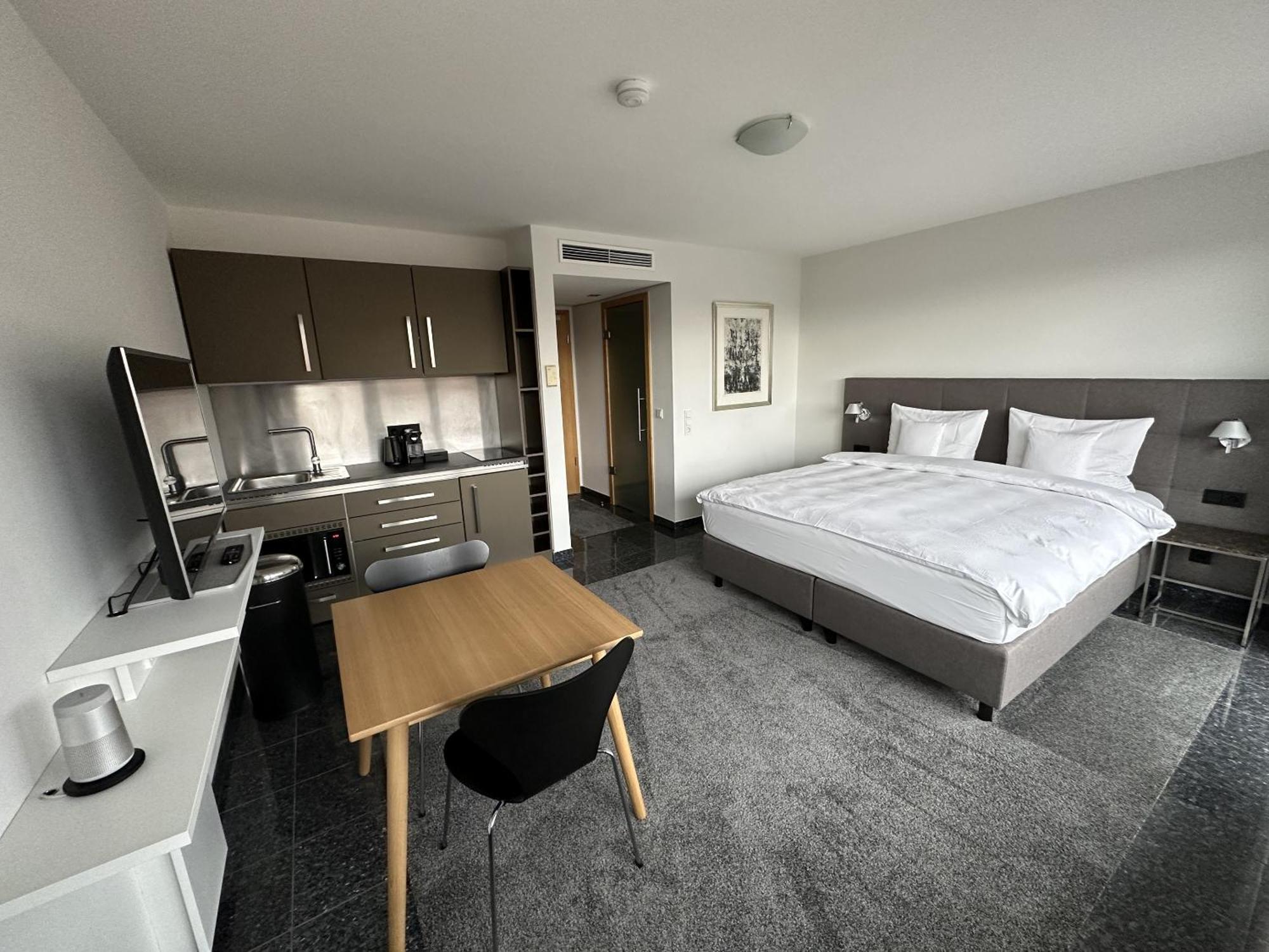 Avidonapartments Дюссельдорф Экстерьер фото